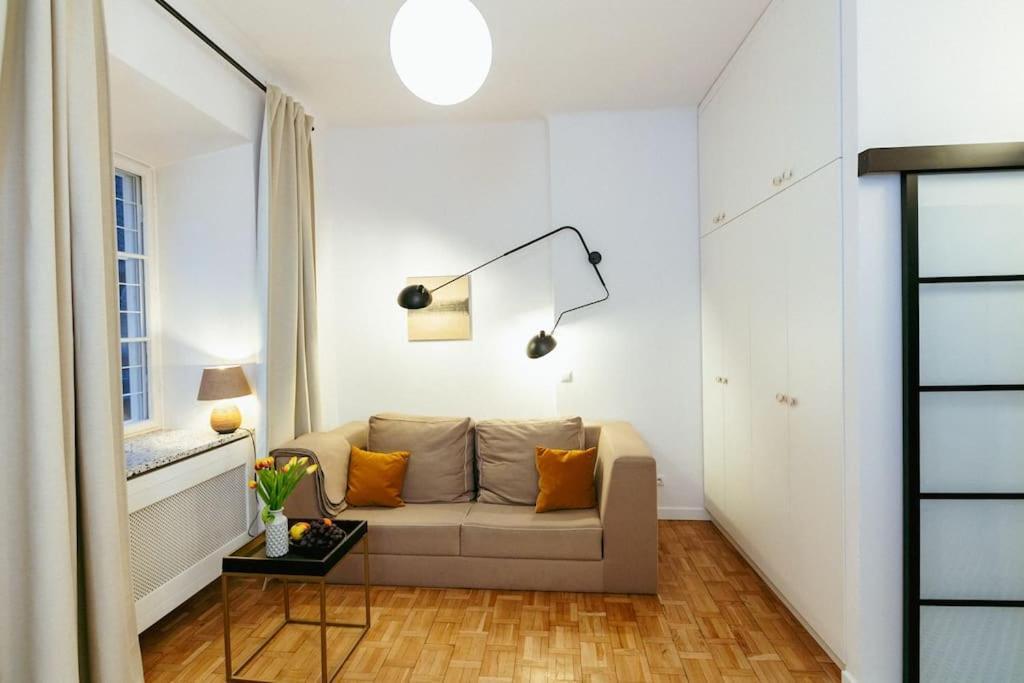 Charming Apartment Next To The Old Town! Varsovia Exterior foto