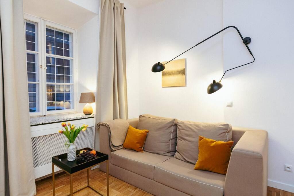 Charming Apartment Next To The Old Town! Varsovia Exterior foto