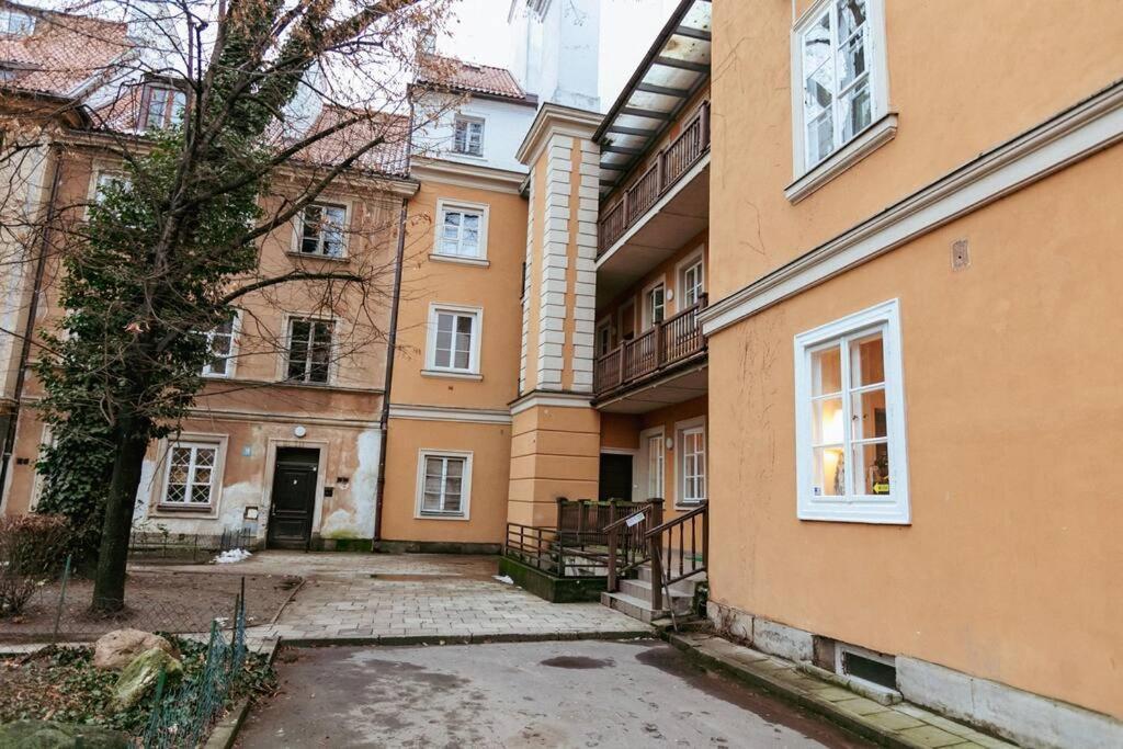 Charming Apartment Next To The Old Town! Varsovia Exterior foto